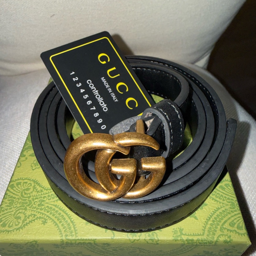 Gucci Black Leather Belt with Antiqued Gold Double G Buckle